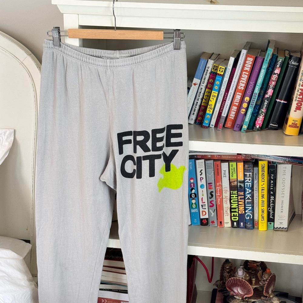 FREE CITY SWEATS!!